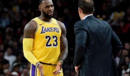 詹姆斯湖人爆料视频回放