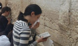 娱乐吃瓜君造谣吗,他究竟是在造谣还是传播真相？